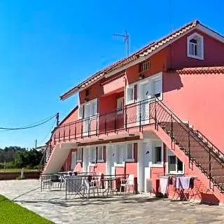 Paradise Szálloda 3*